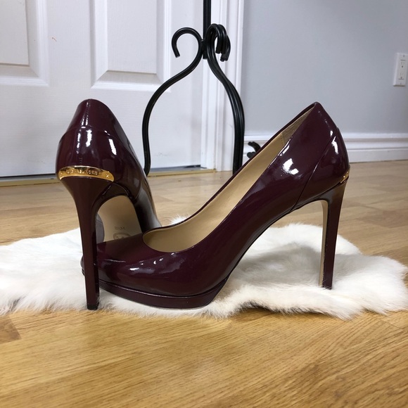 Michael Kors pumps 8 1/2 - Picture 12 of 16